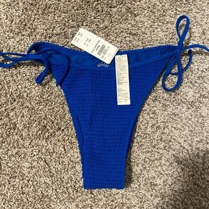 NWT Hollister Bikini bottoms Size M